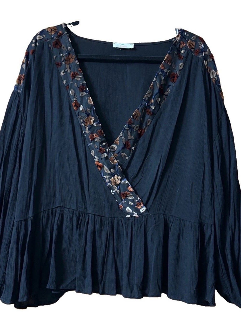 Hummingbird Vintage Black V-Neck Peasant Top with Burnout Velvet Trim Size M